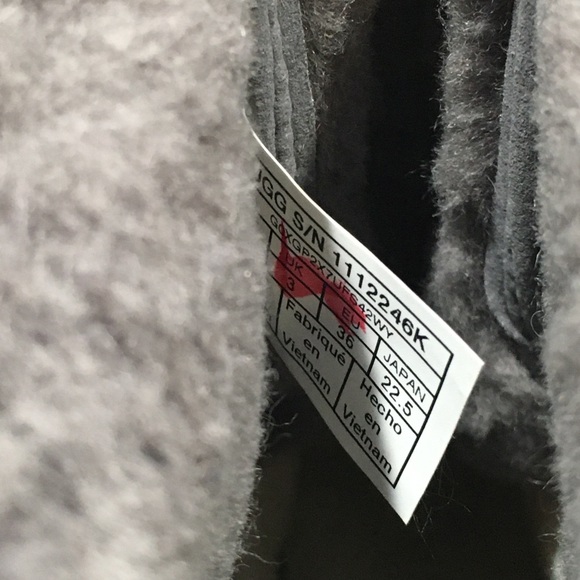 UGG BUTTE II CWR SNOW BOOTS -METAL GRAY WATERPROOF LEATHER -KIDS US 4 -NEW - Picture 9 of 11